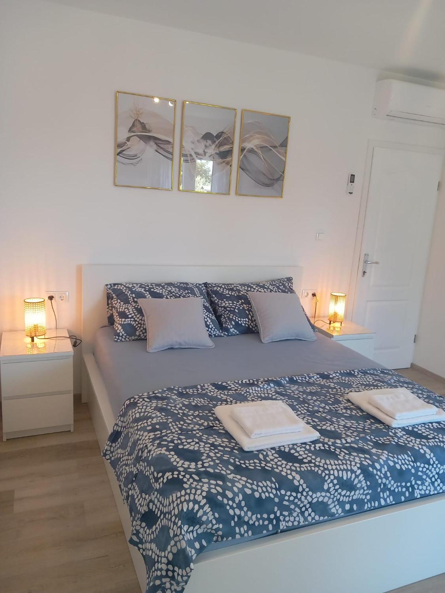 Appartement Ivka à Hvar Town Extérieur photo